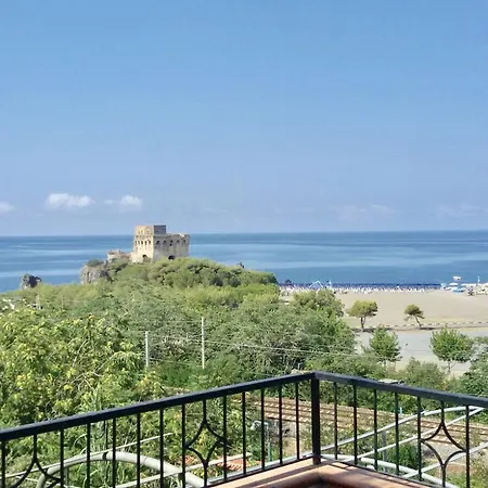 Holiday home Solo Cose Belle Praia a Mare